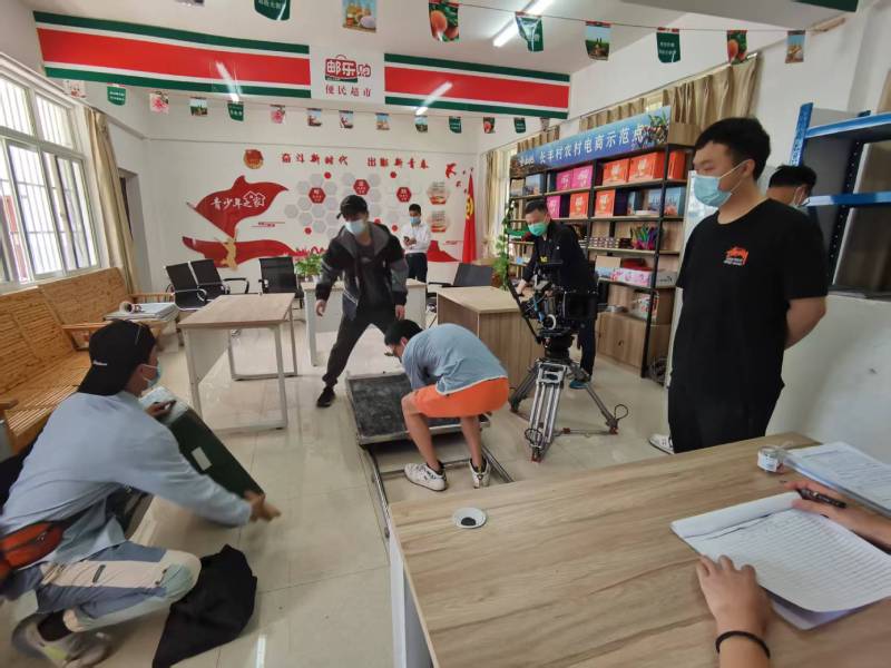 厦门广告片拍摄公司：极简主义践行者，少即是多的视觉哲学